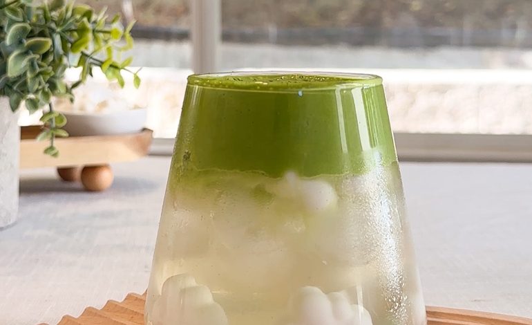 Cara Membuat Cloud Matcha Latte Coconut Water Ala